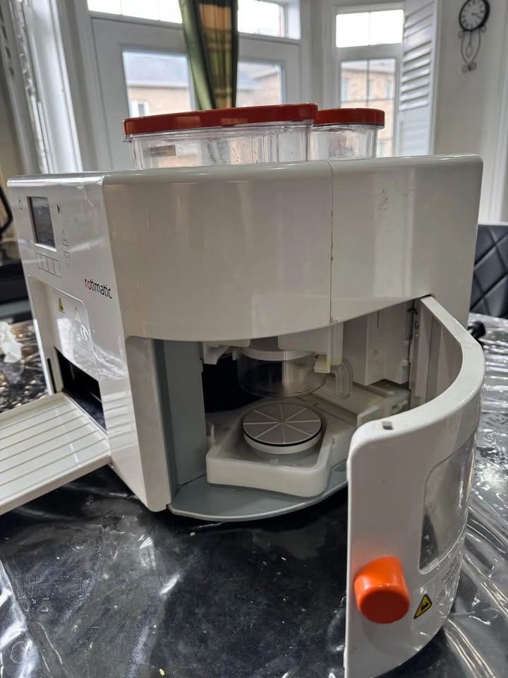 Rotimatic - Automatic Roti Maker - photo 4