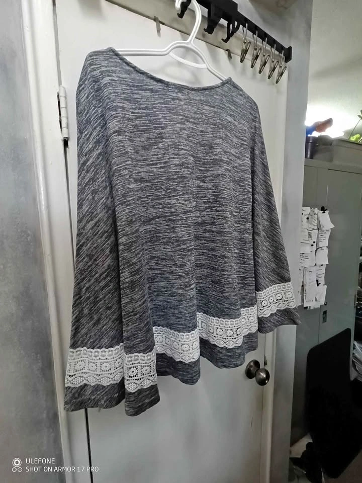 Grey V-Neck Top with White Lace Trim