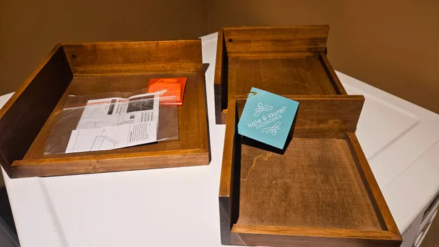 3 Piece Square Solid Wood Corner Shelf image indicator(2)