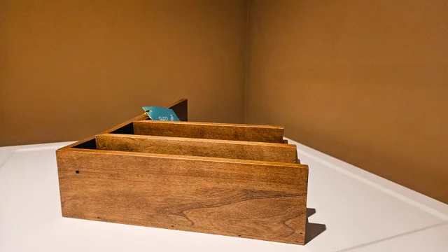 3 Piece Square Solid Wood Corner Shelf image indicator(4)