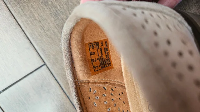 Clarks Loafers Women Size 6.5 image indicator(5)