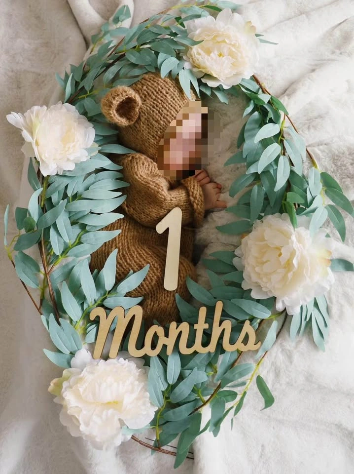 Newborn Baby Girl Floral Monthly Photo Prop Set - photo 4