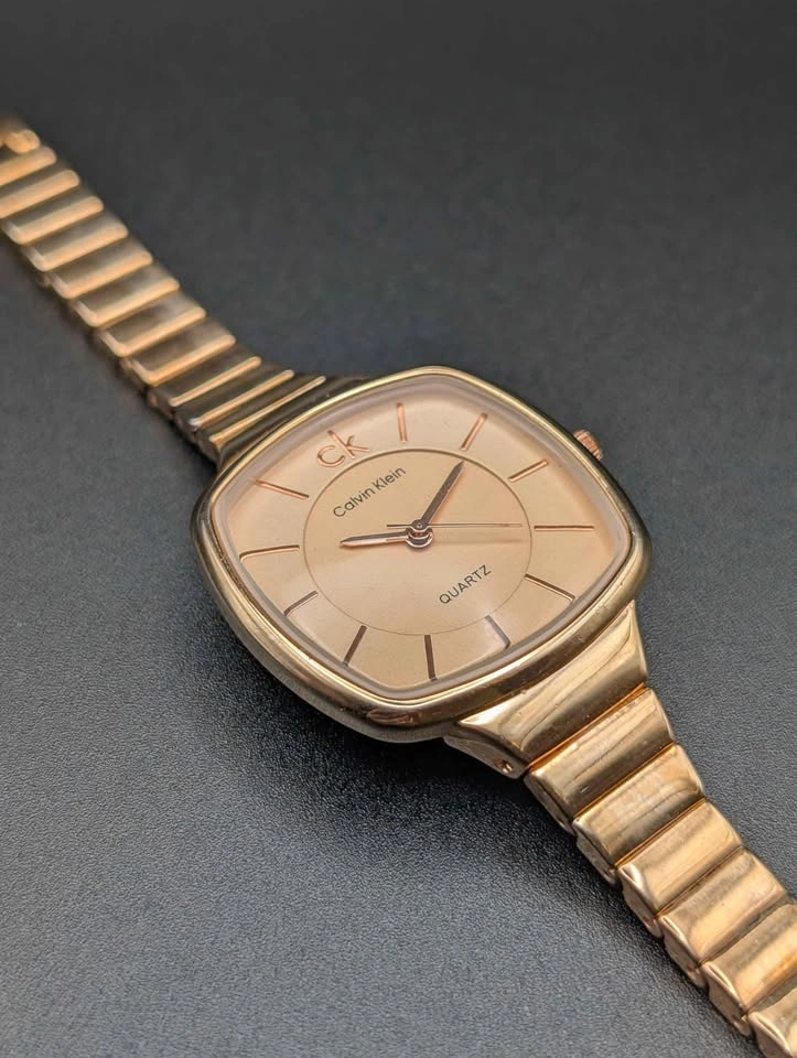 Calvin Klein Gold Tone Quartz Watch - photo 3