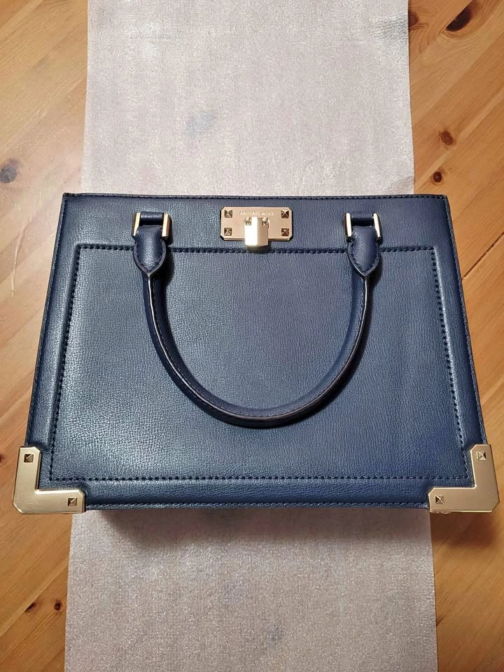 Michael Kors Kinsley Navy Accordion Satchel