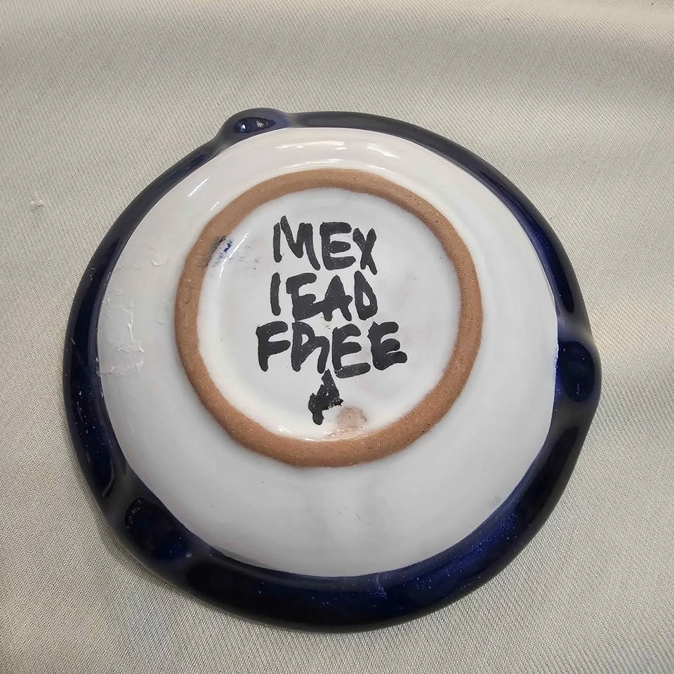 Vintage Mexican Pottery Ashtray. Blue & White Hand Painted 🇲🇽 - photo 4