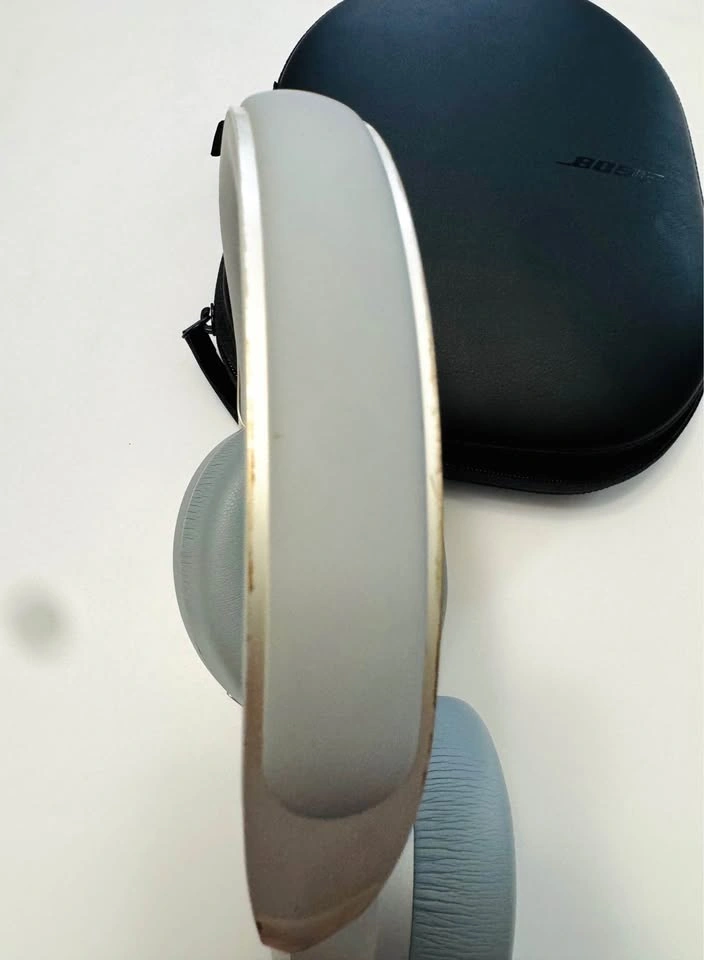 Bose Noise Cancelling Headphones 700 - Silver - photo 4