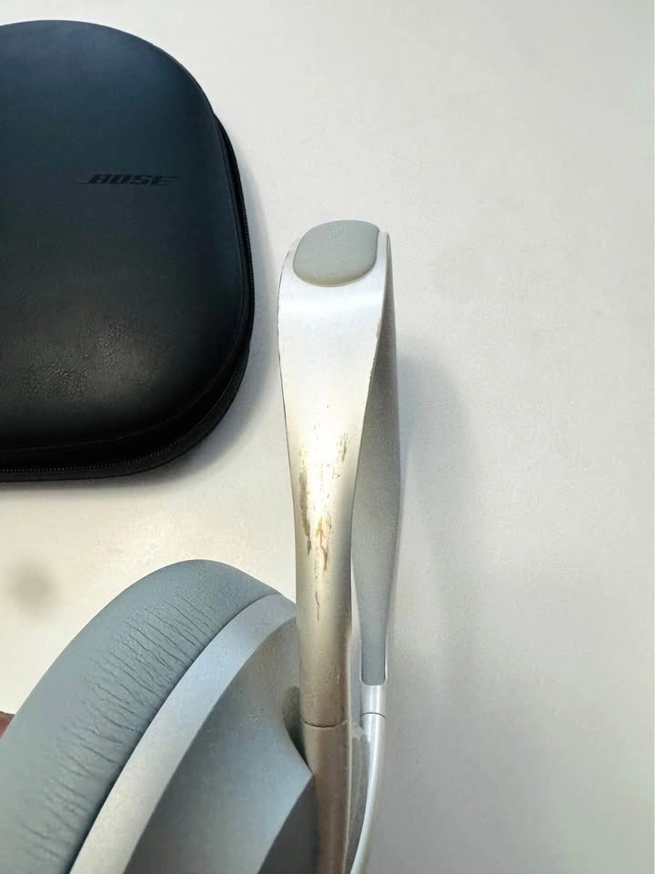 Bose Noise Cancelling Headphones 700 - Silver - photo 5