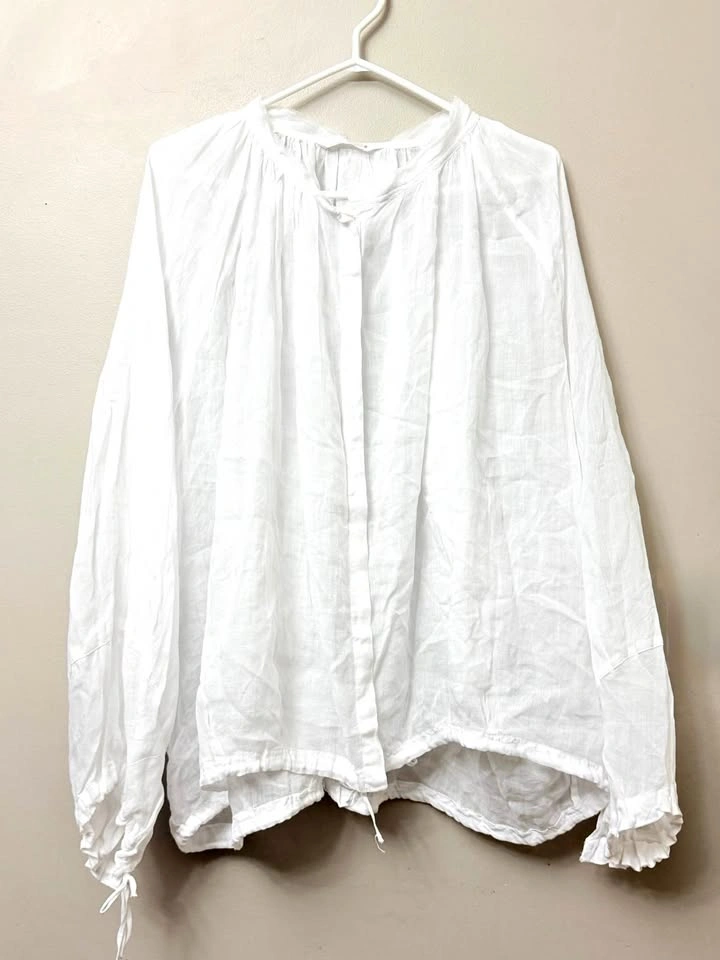 Zara White Flowy Blouse XL