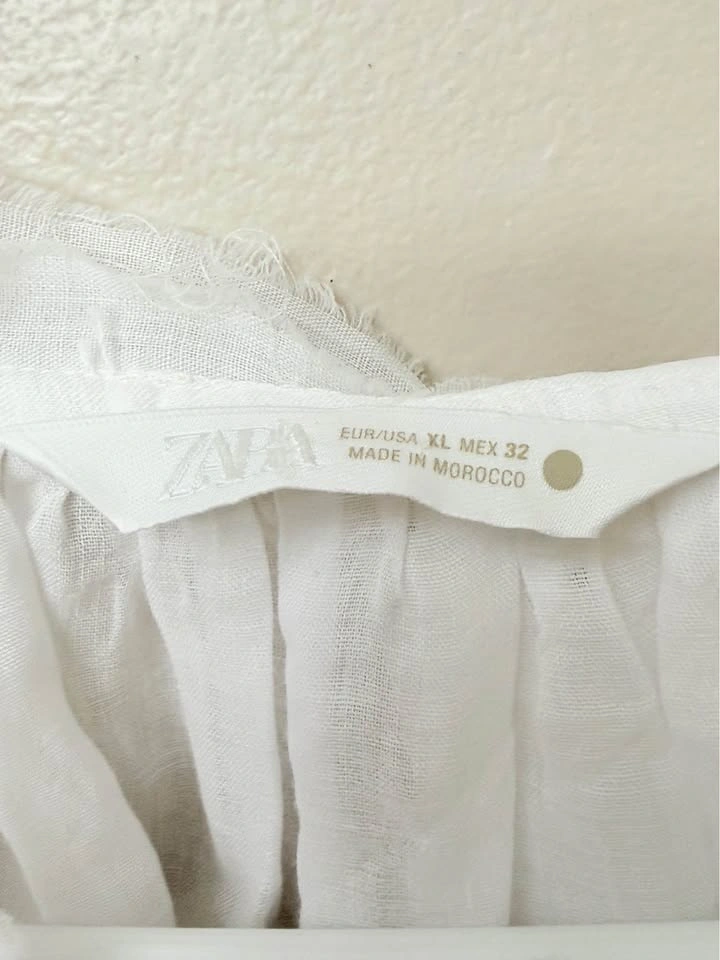 Zara White Flowy Blouse XL - photo 2