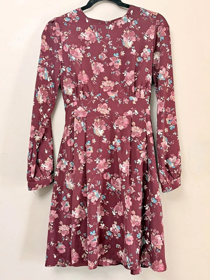 Girl.Is Floral Long Sleeve A-Line Dress Burgundy Pink Small - photo 2