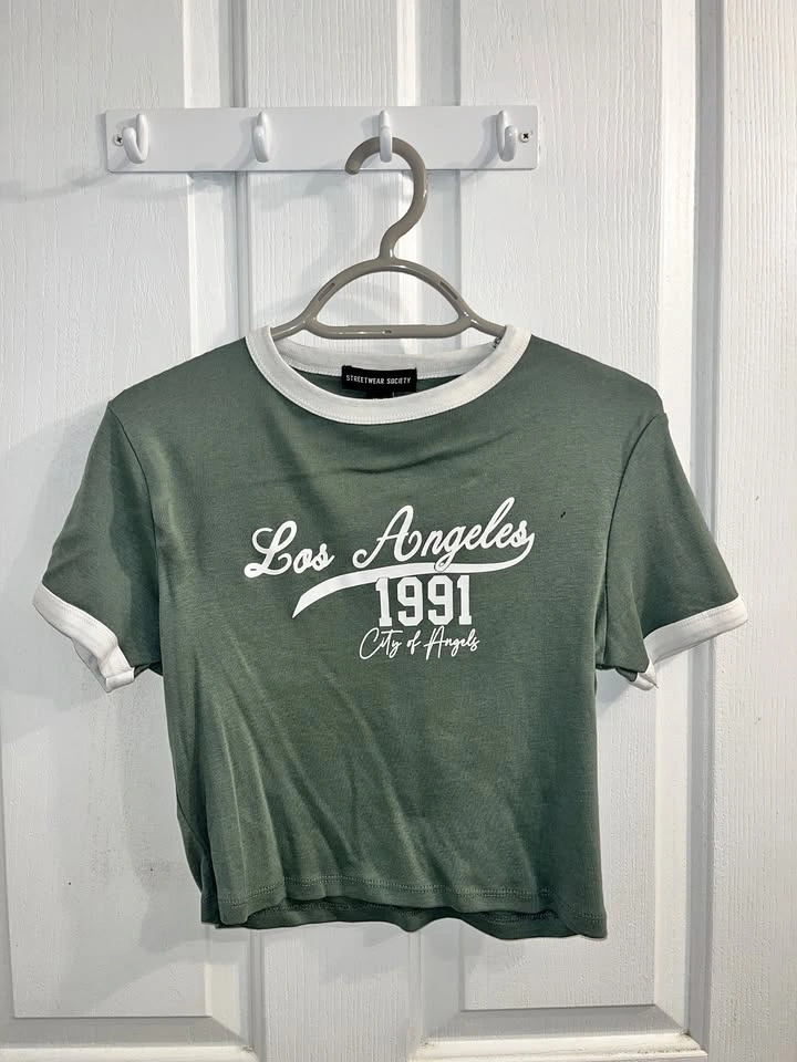 .ᐟ.ᐟBRAND NEW.ᐟ.ᐟ Graphic T-shirt 👚ꔛ