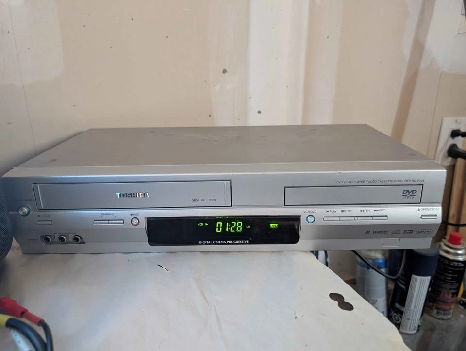 Toshiba SD-v394 tested, no remote - photo 4