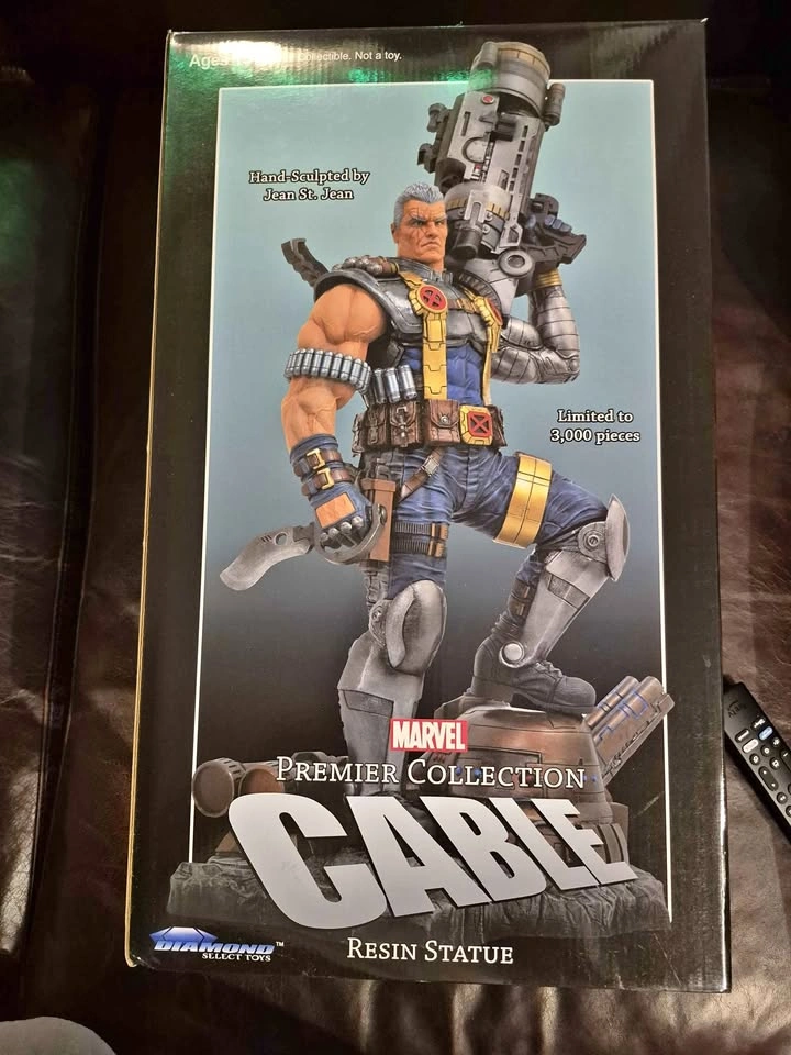 Diamond Select Cable Statue Marvel