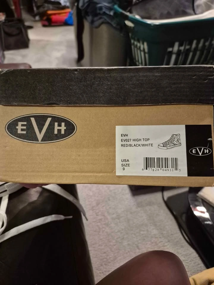 Eddie Van Halen High Tops Size 9 New - photo 3