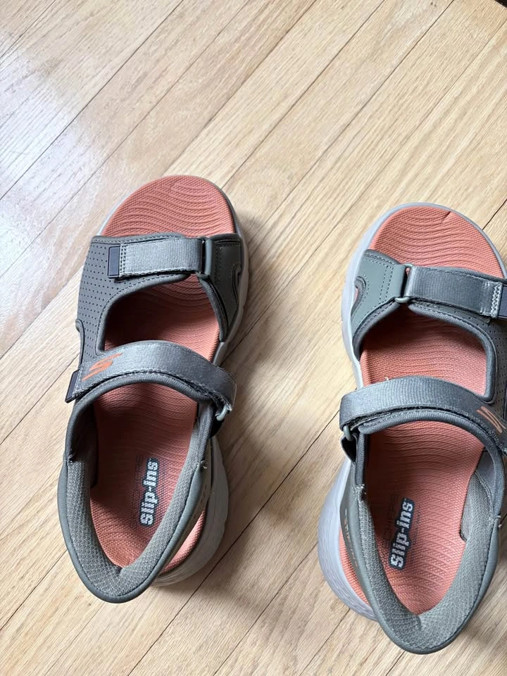 Sketchers Slip-On Sandals Men's US 8