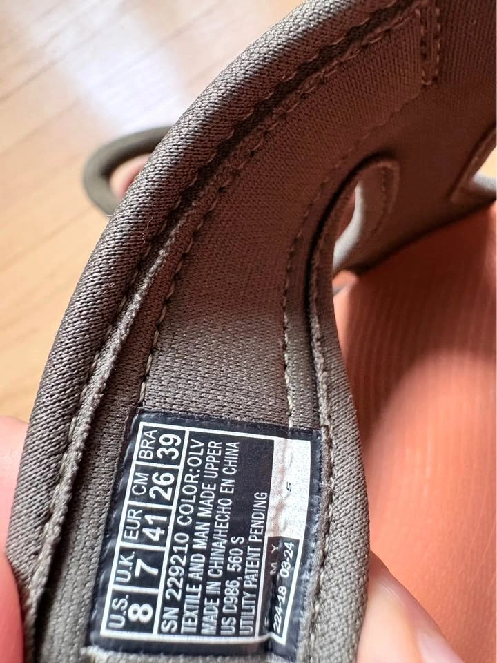 Sketchers Slip-On Sandals Men's US 8 - photo 4