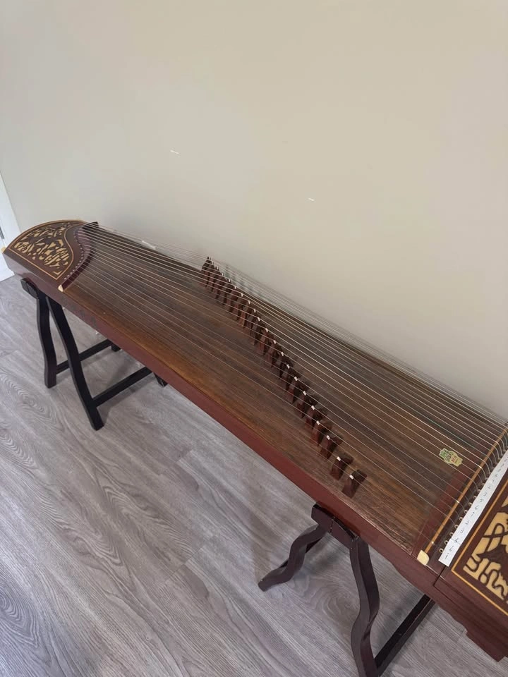 Dunhuang 696D Guzheng - photo 2