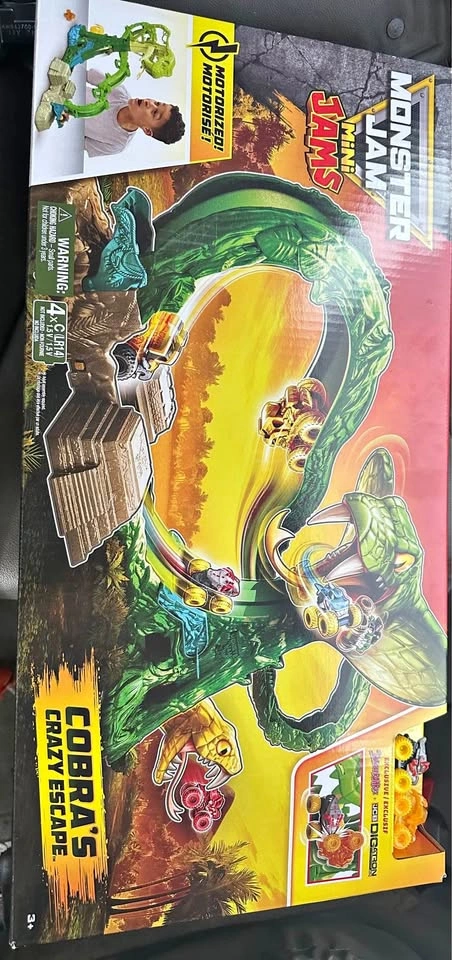 Monster Jam Mini Jams Cobra's Crazy Escape