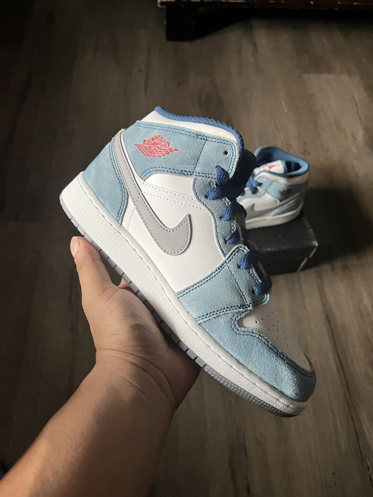 Jordan 1 Mid SE French Blue Light Steel (GS) - photo 3
