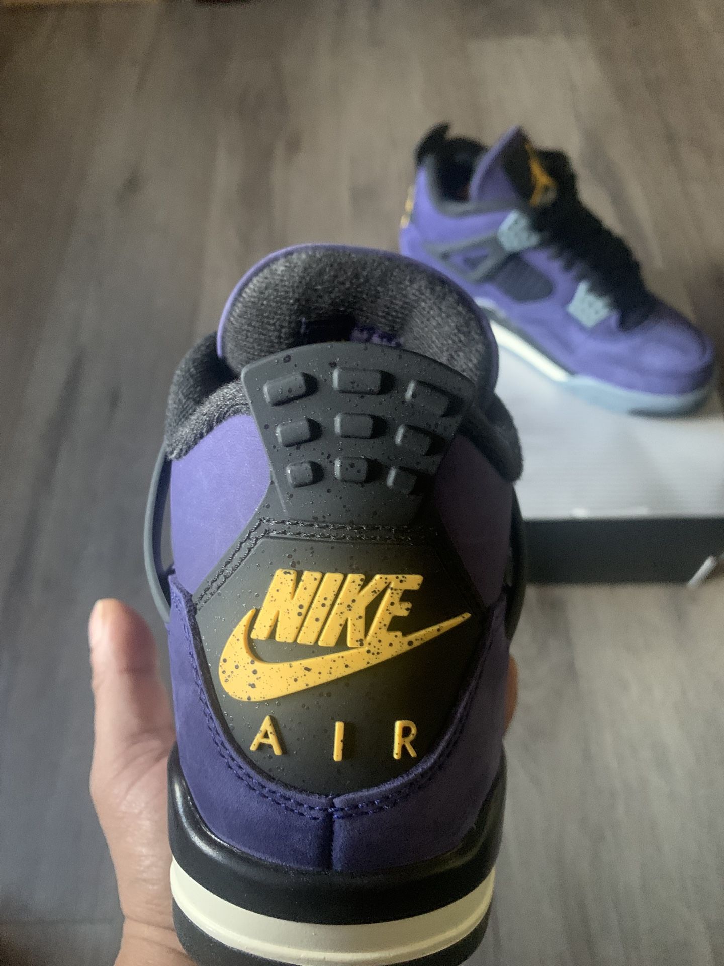 Jordan 4 Retro Lakers - photo 4