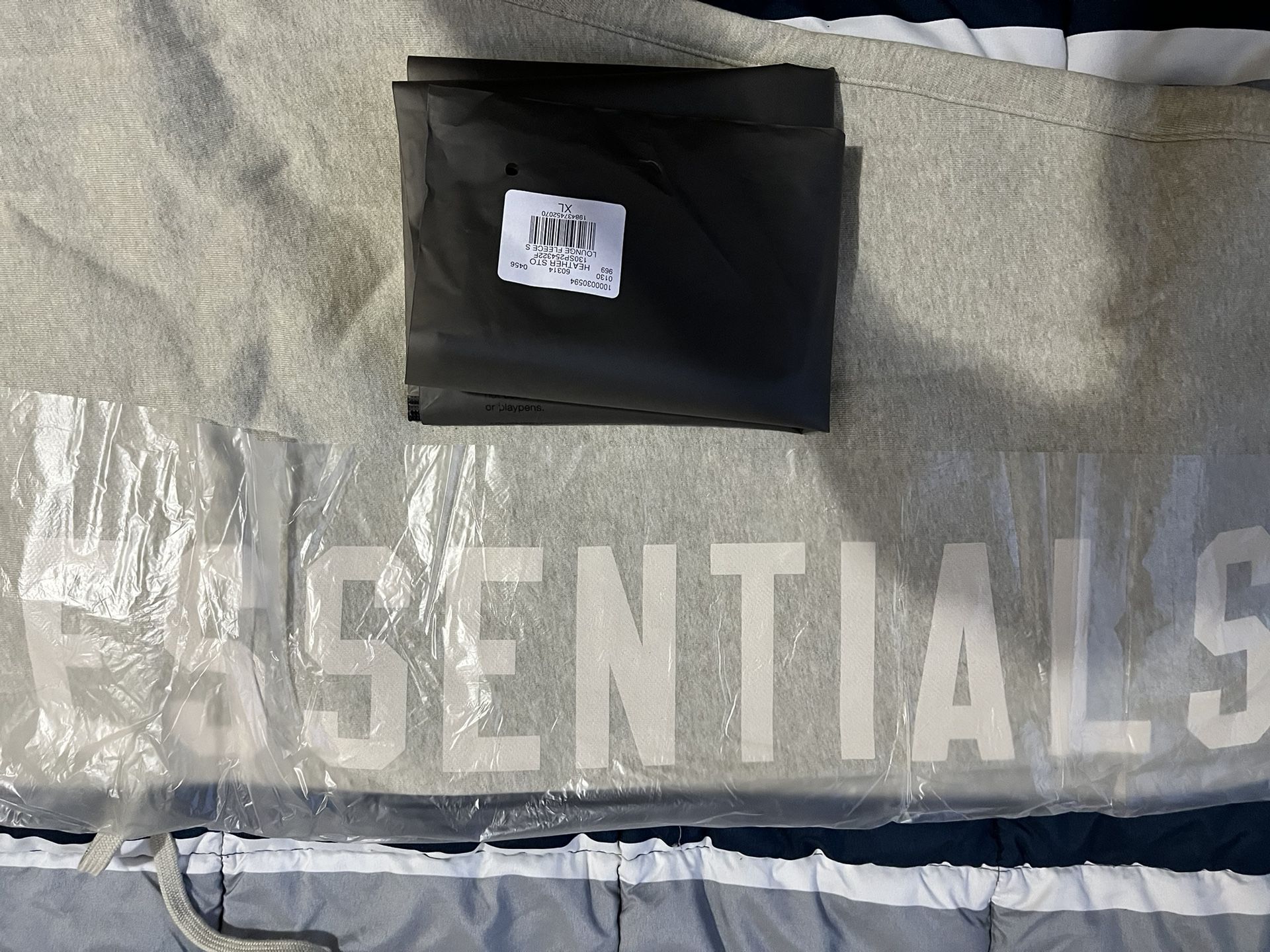 Fear Of God Essentials Lounge Fleece Sweatpant 'Heather Stone' S
