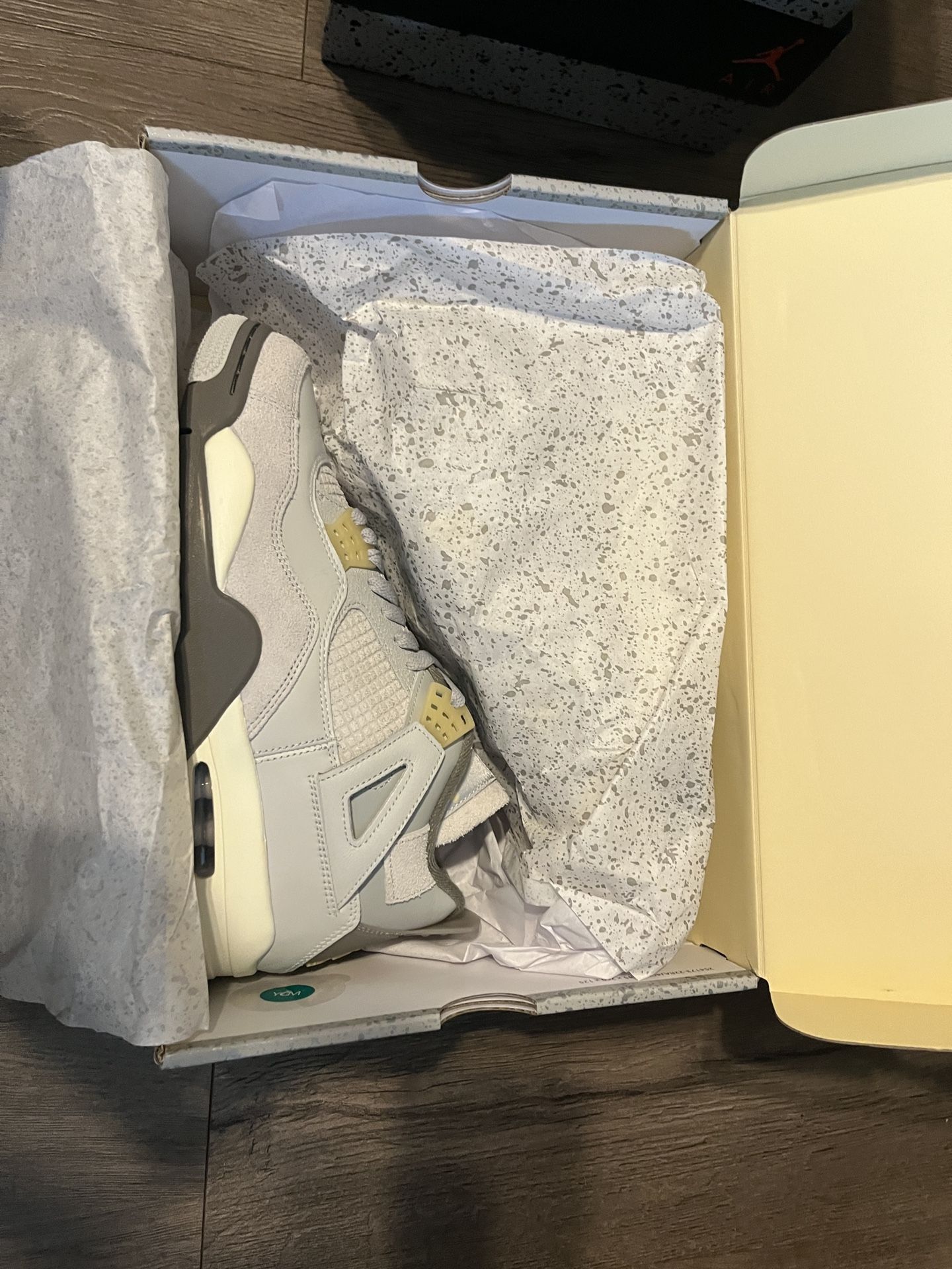 Jordan Retro 4 Craft - photo 2