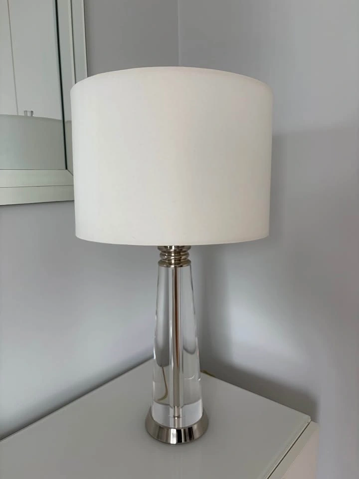 Pottery Barn Lamp & Shade - Excellent Condition - photo 4