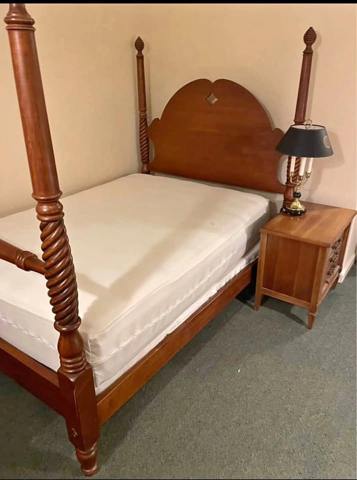 Wood Ethan Allen Full Size Bed Frame