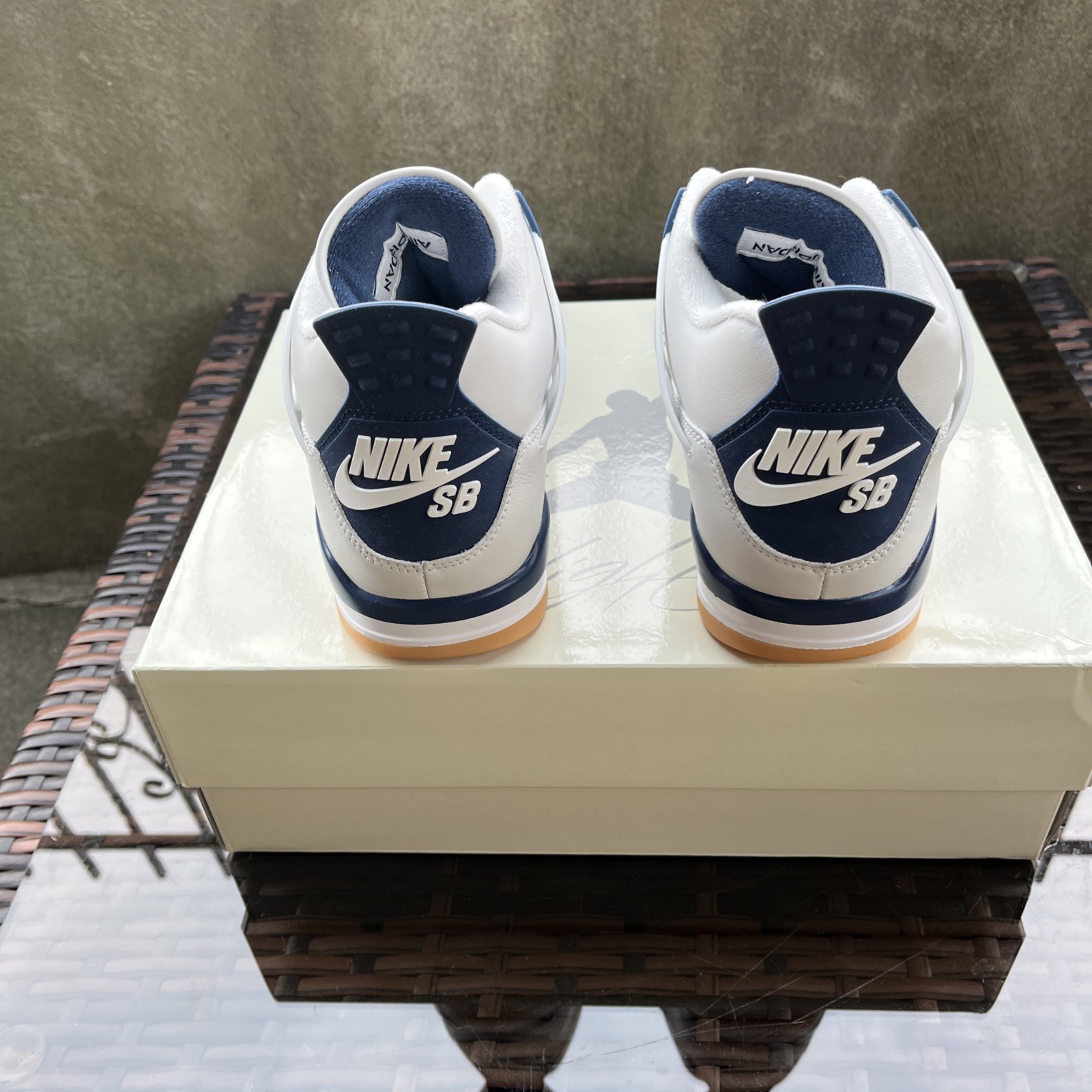 Nike SB x Air Jordan 4 Retro SP Navy Men's 9.5 - photo 3