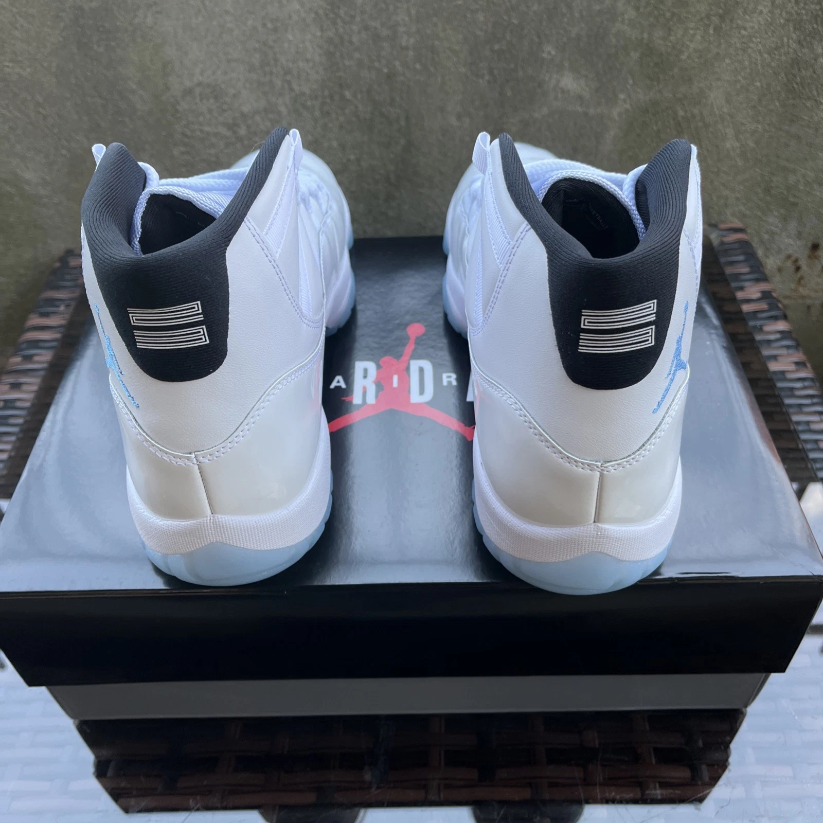 Air Jordan 11 Retro High Legend Blue Men's Size 12 - photo 4
