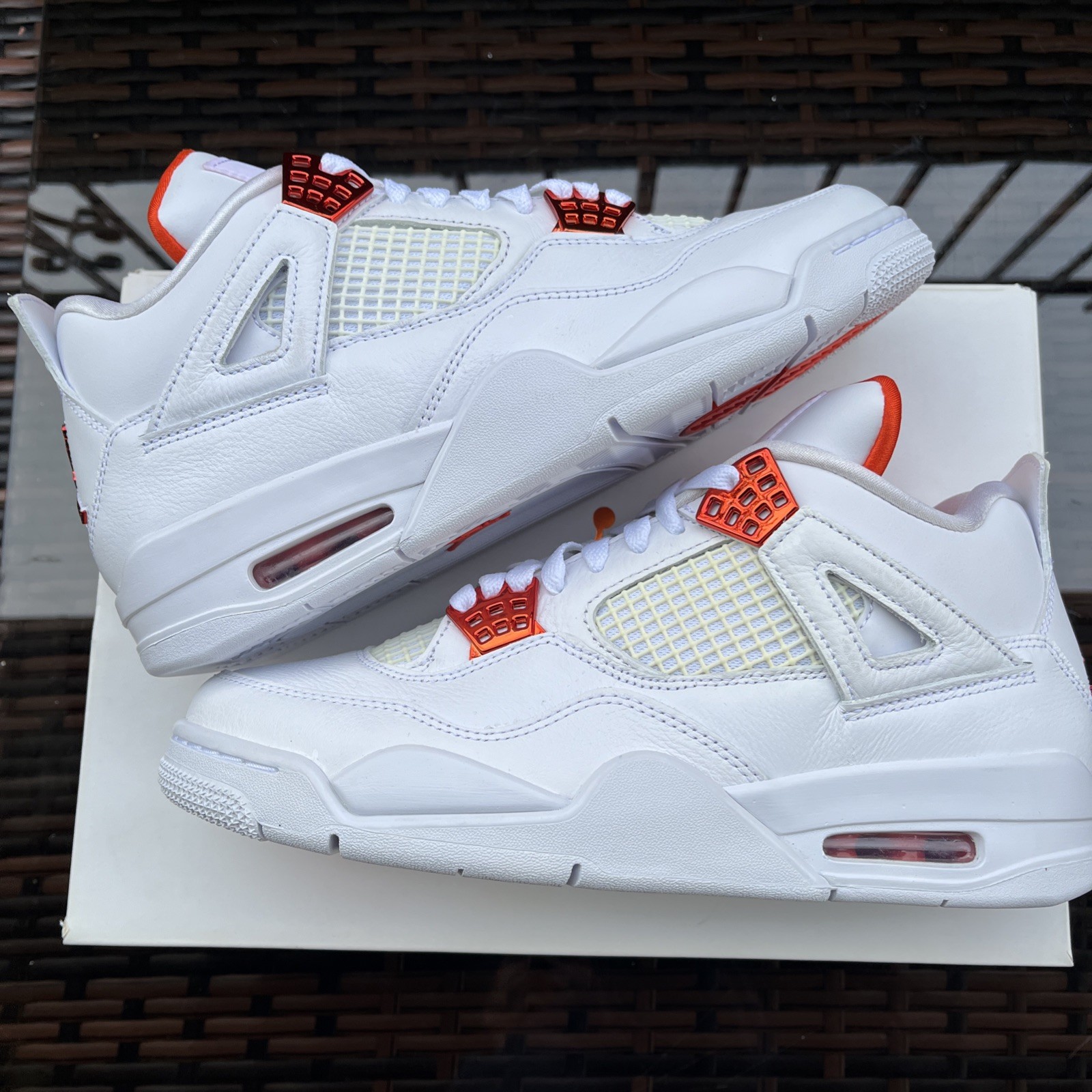 Nike Air Jordan 4 Retro Metallic Orange CT8527-118 Men's Size 8. - photo 4