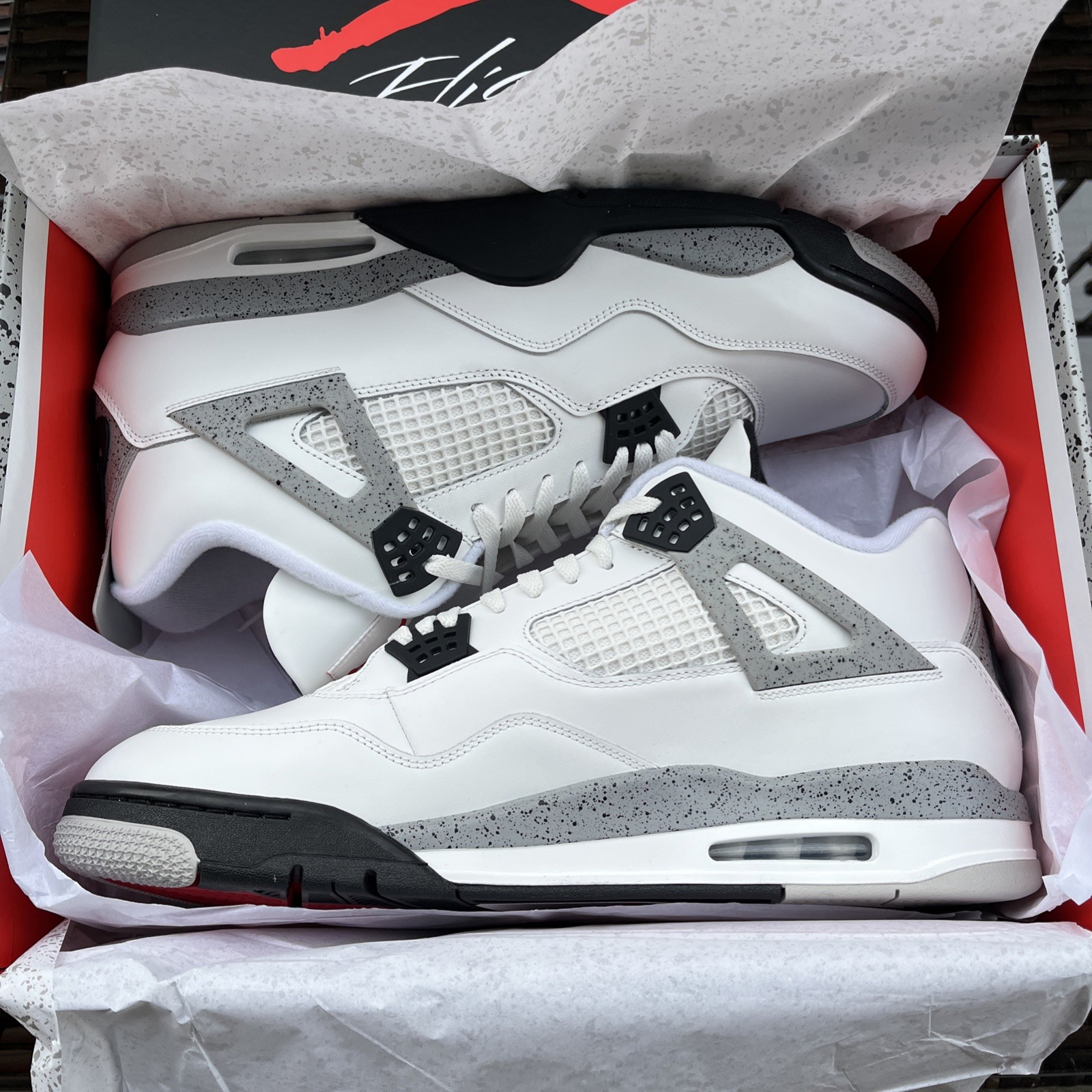 Air Jordan 4 Retro OG White Cement 2025 - Size 17