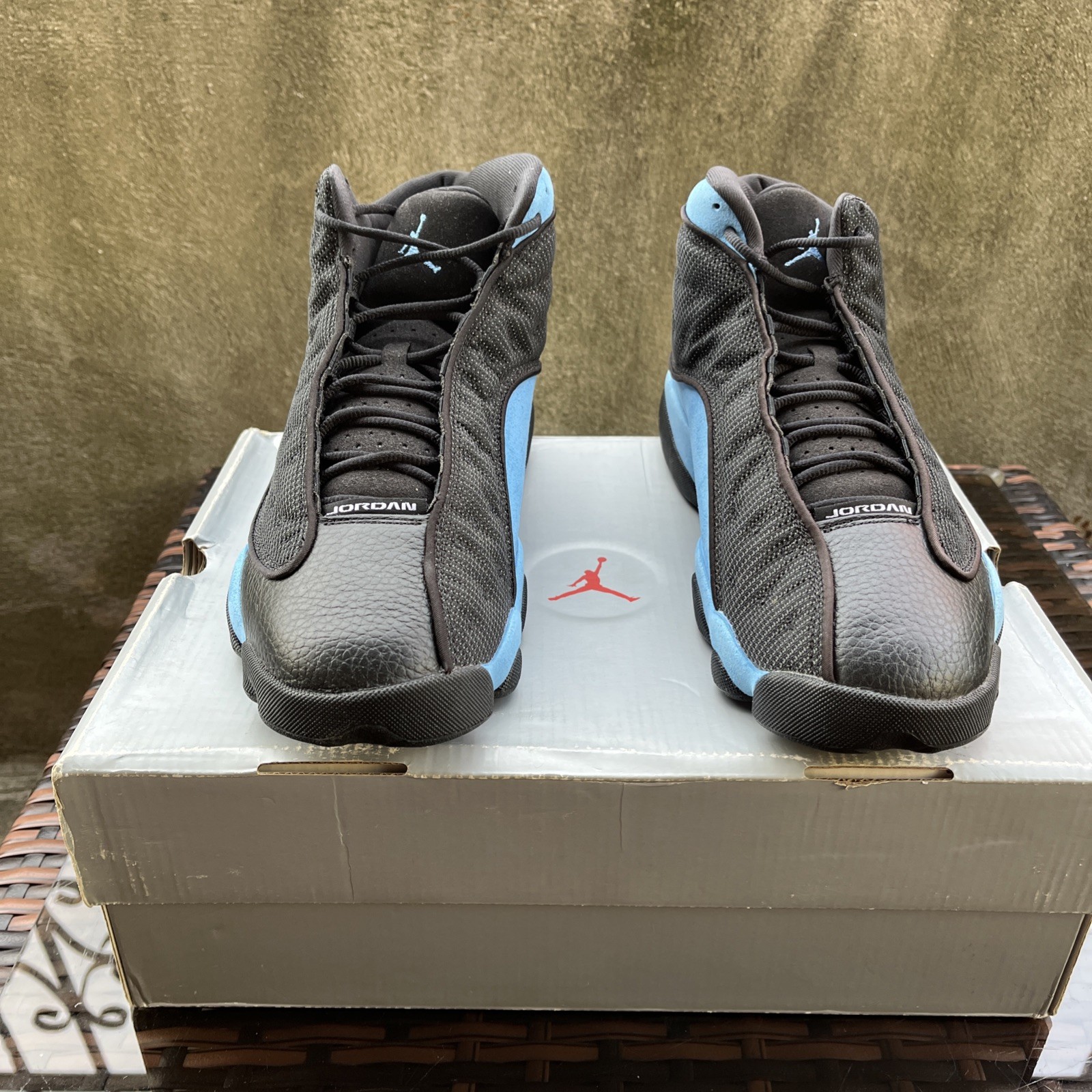 Air Jordan 13 Retro DJ5982 041 Black /University Blue Size 12 Me - photo 2
