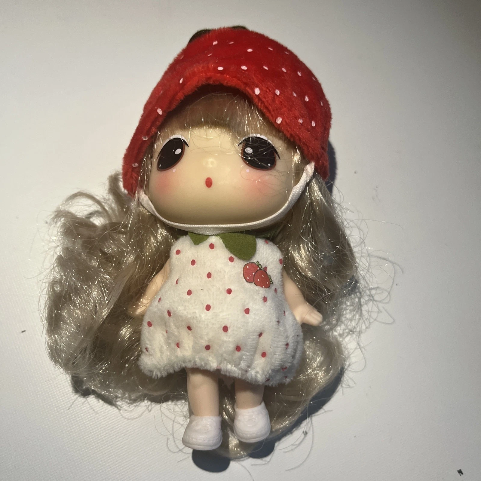 Ddung Fruit Baby SM-001 Mini Figure Strawberry Collectible Toy