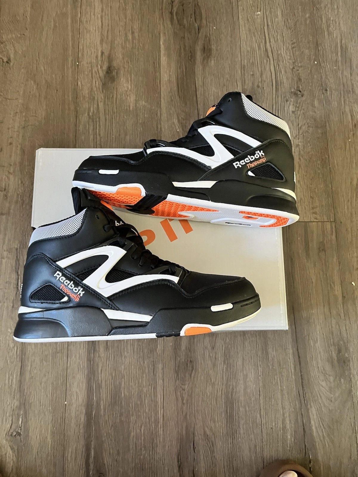 Reebok Pump Omni Zone II Unisex Basketball Shoes - White/Black/O - photo 4