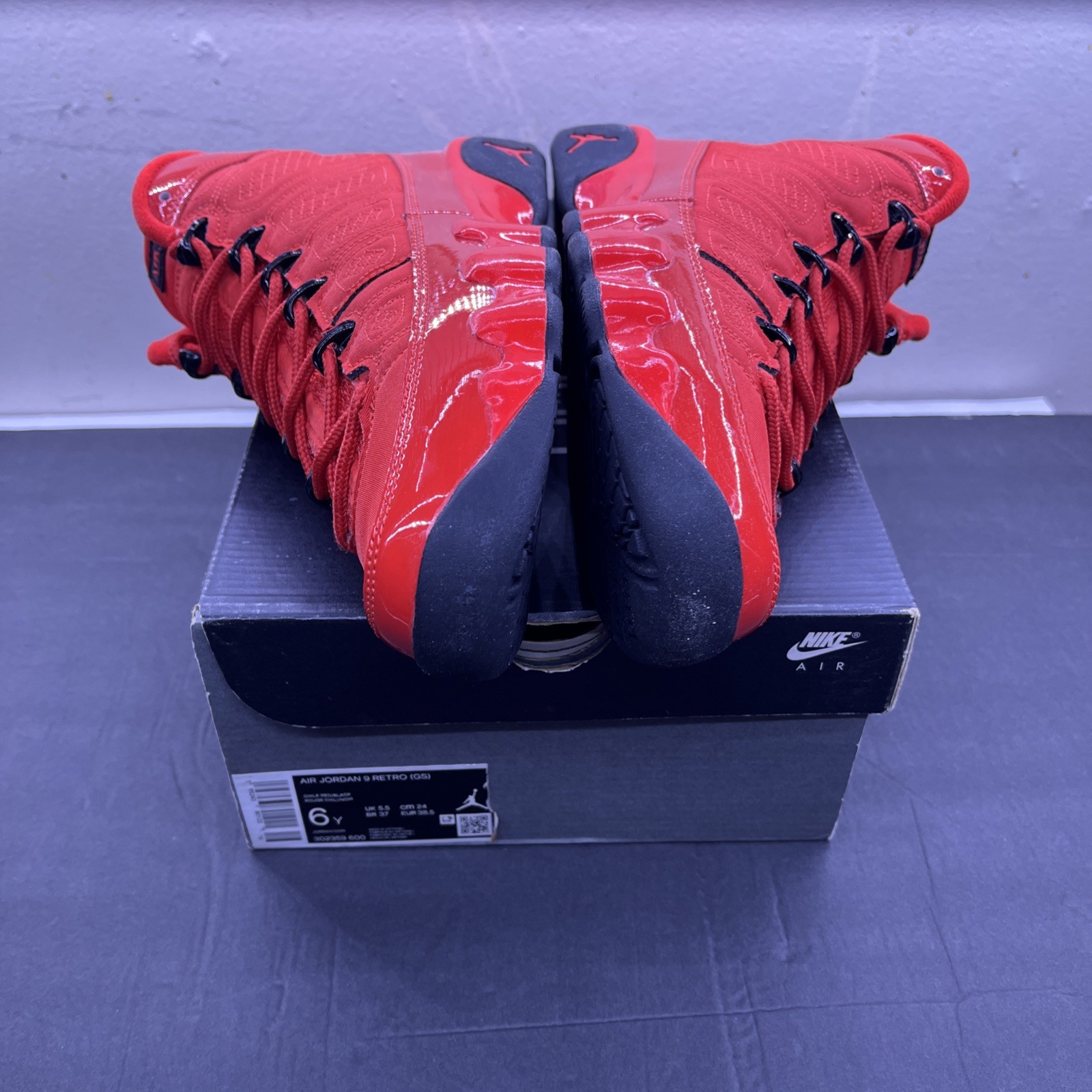 Air Jordan 9 Retro (GS) Chile Red Size 6Y 302359-600 Brand New - photo 5