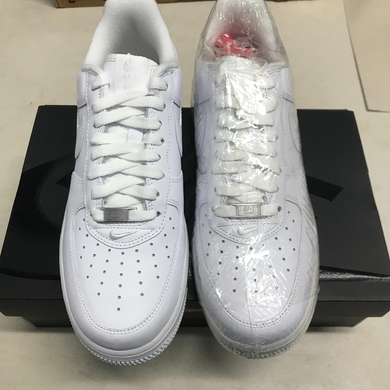 Supreme Nike Air Force 1 Low Sneakers - photo 5