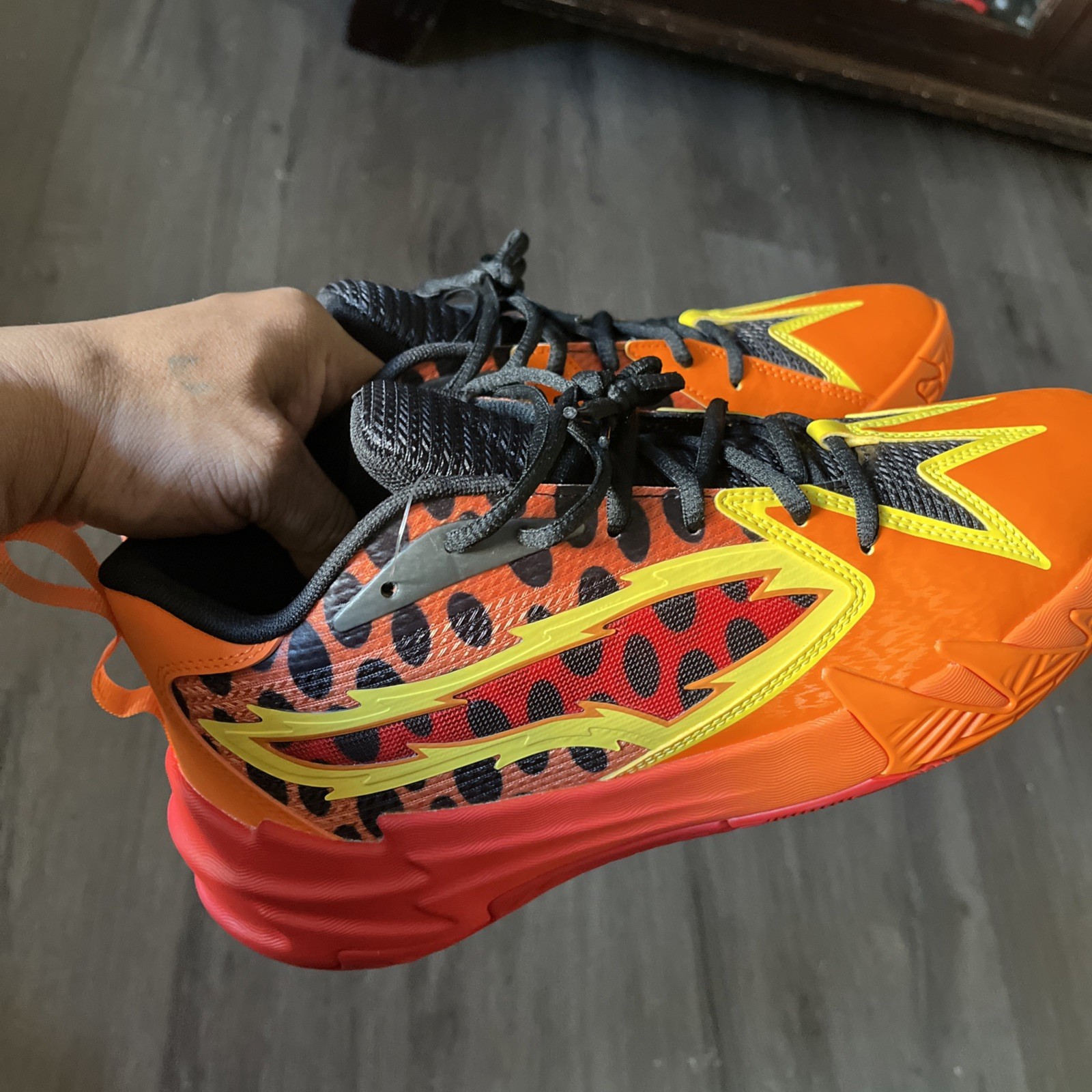 PUMA Scoot Zeros Cheetos HOOPS Size 7.5