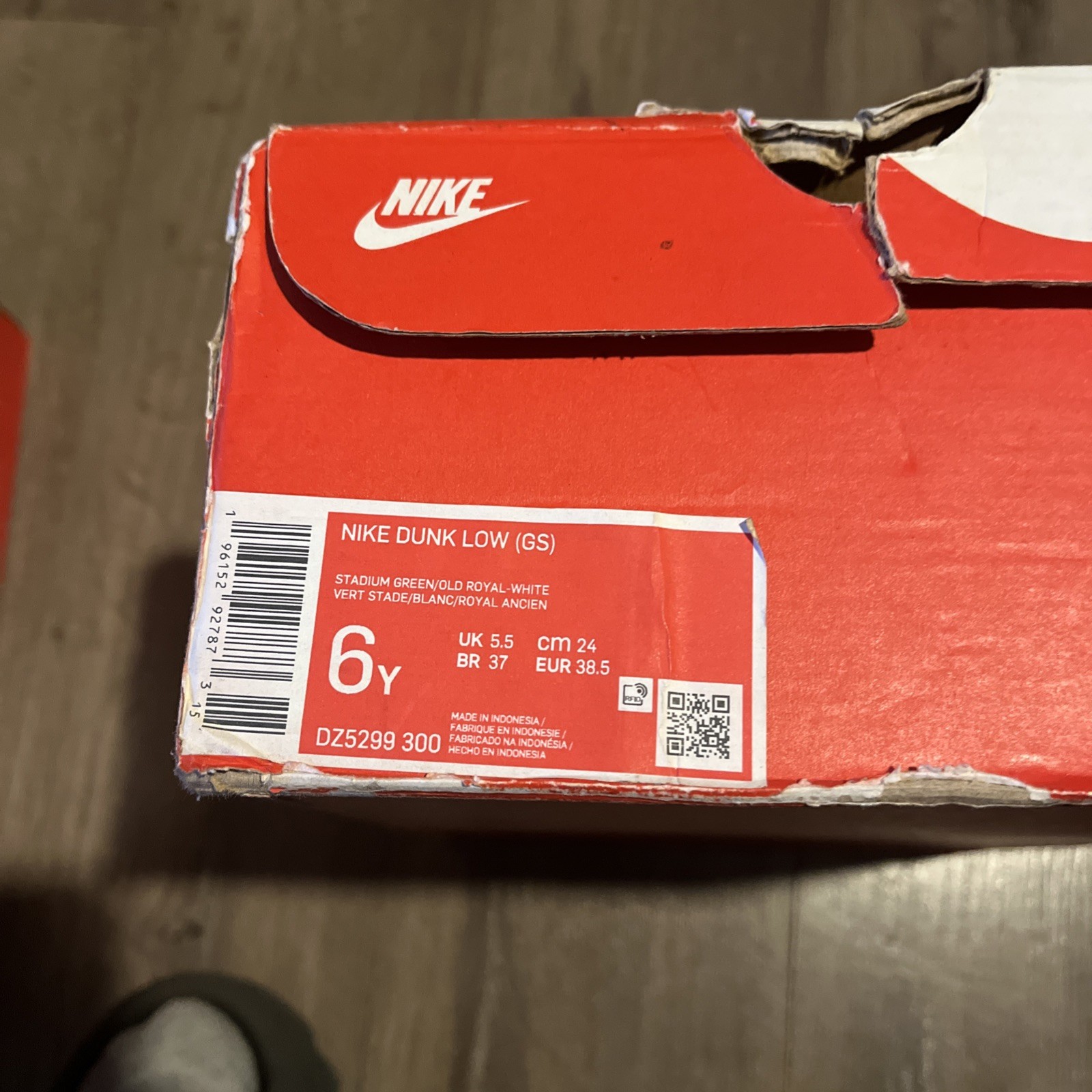 Nike Dunk Low Foam Finger Youth 6 / Women 7.5 New