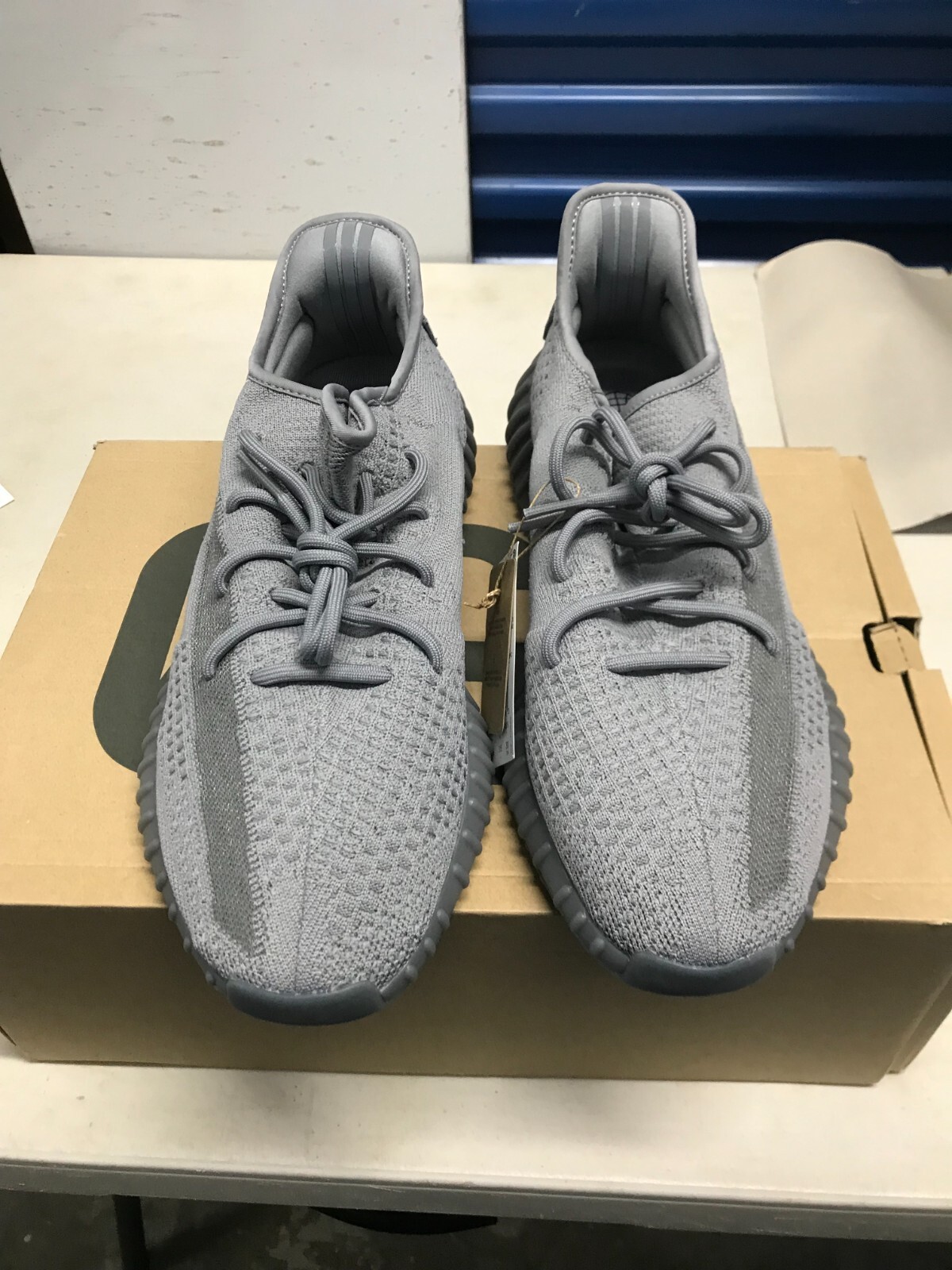 YEEZY BOOST 350 V2 - photo 3