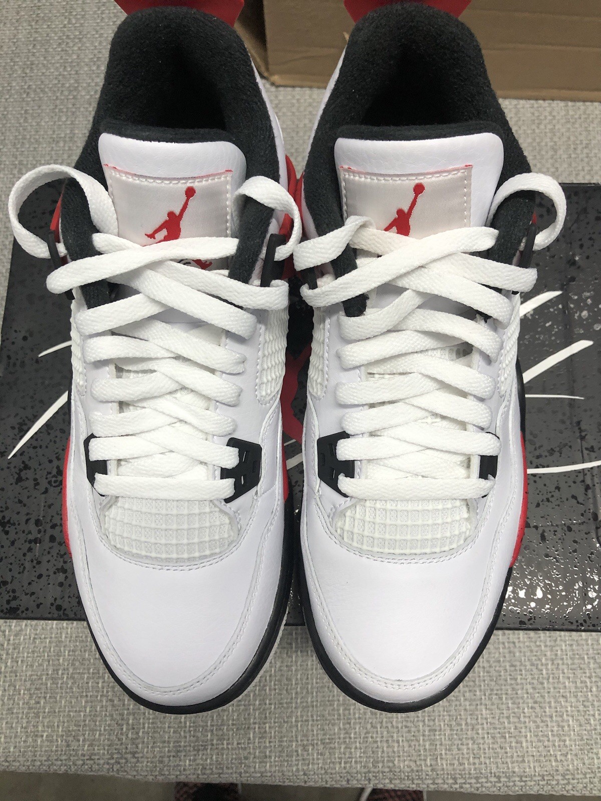 Jordan Retro 4 Mid Red Cement - photo 2