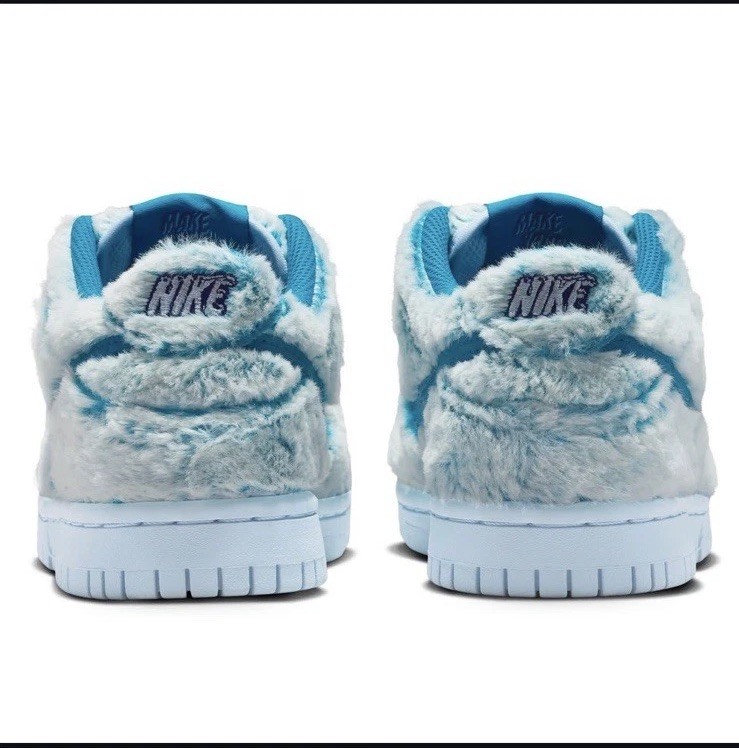 NIKE DUNK LOW ABOMINABLE SNOWMAN Size 7y - photo 5