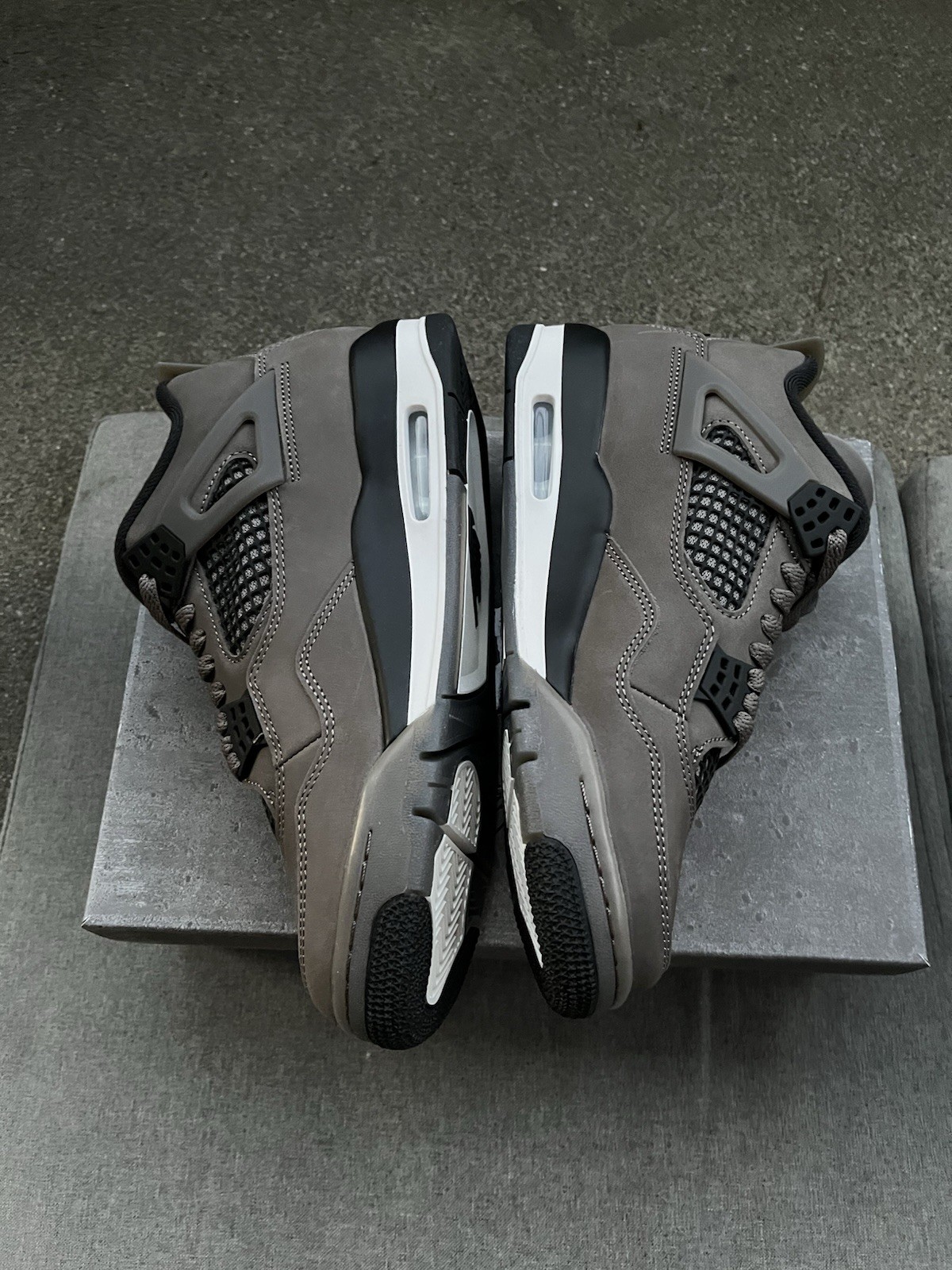 Jordan 4 Retro Cave Stone Size 9.5 Authentic - photo 5