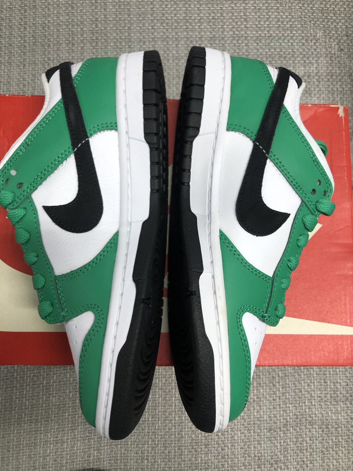 Nike Dunk Low Stadium Green - photo 4