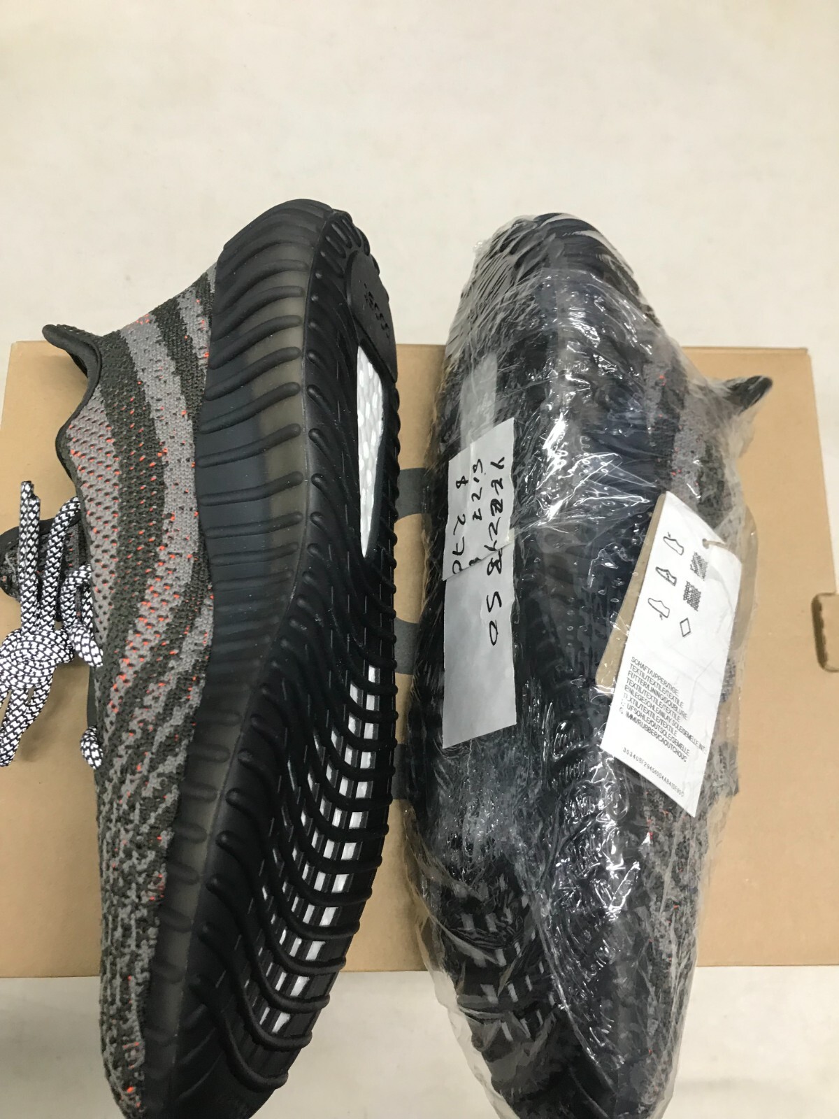 YEEZY BOOST 350 V2 - photo 4