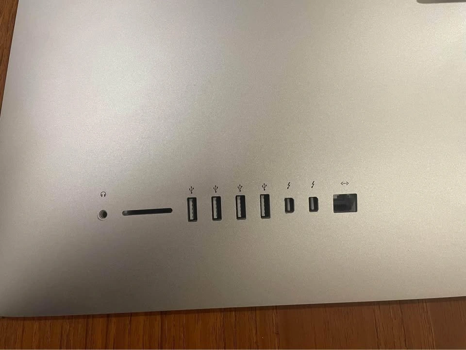 27” iMac Retina 5K – i7 / 32GB RAM / 1TB SSD(2014 late) – VESA M - photo 3