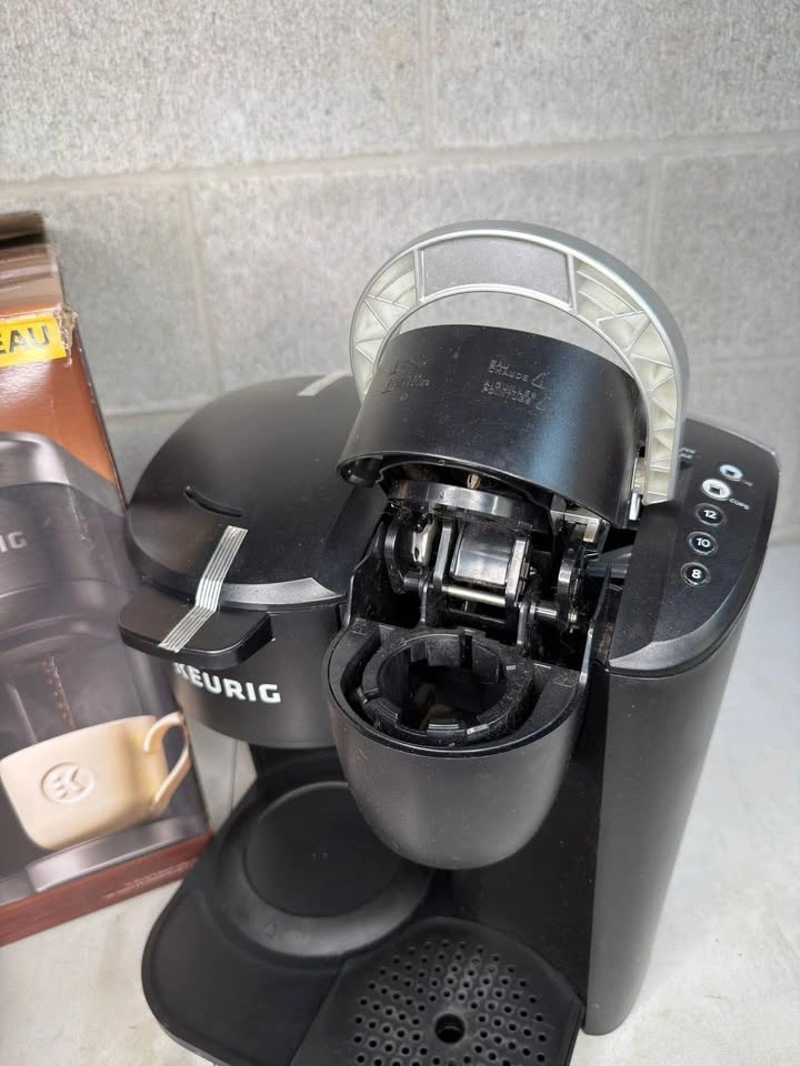 Keurig K-Duo Single Serve K-Cup Pod & Carafe Coffee Maker, Black - photo 3