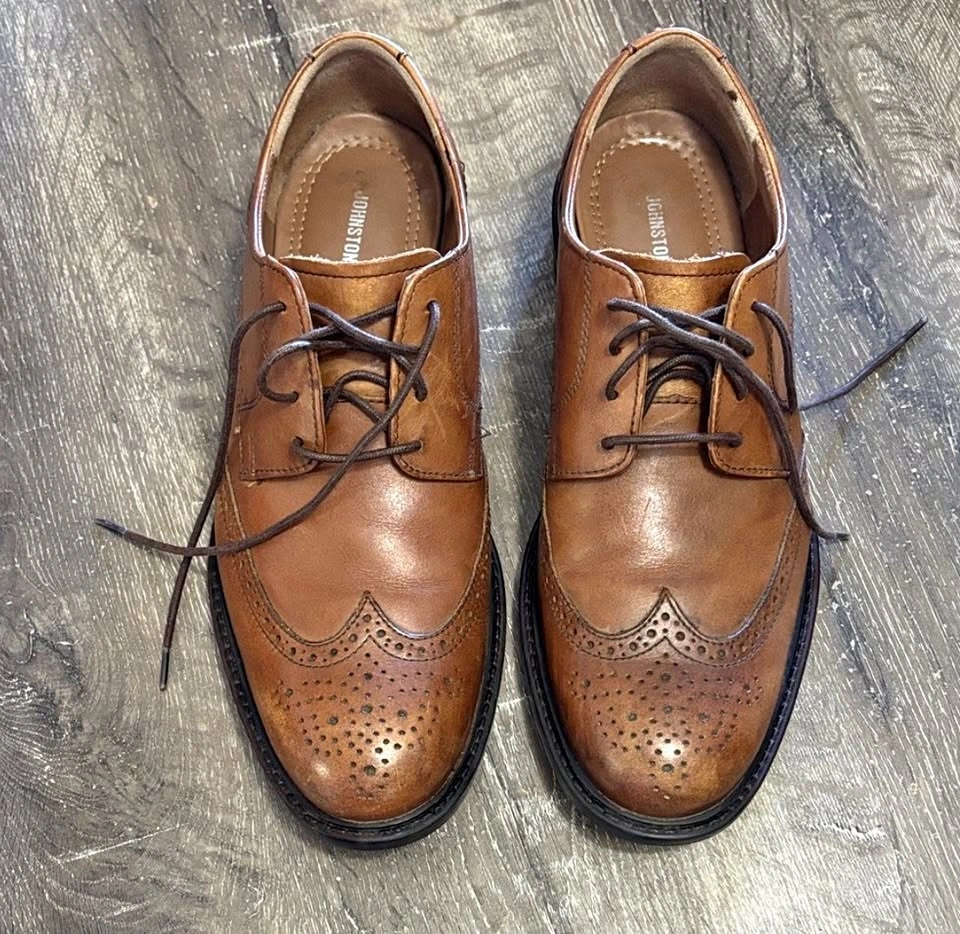 Johnston & Murphy Men's Brown Wingtip Dress Shoes US 9M
