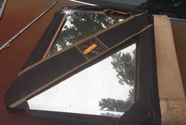 Pair of Mirrors One Octagonal One 20x18 - photo 2