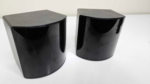 Steam VR Lighthouse 2.0 Base Stations - Valve Index - photo 5